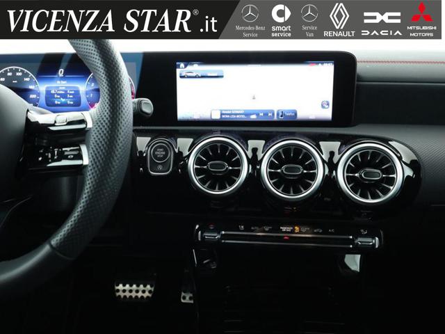 MERCEDES-BENZ CLA 200 usata, con Chiusura centralizzata