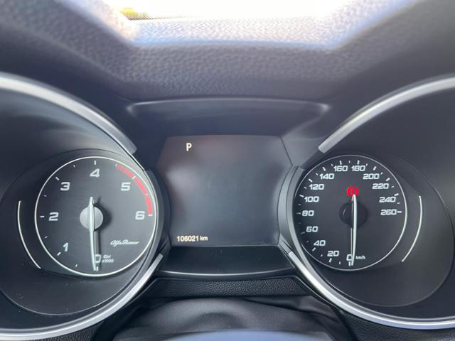 ALFA ROMEO Stelvio usata, con Sedili riscaldati