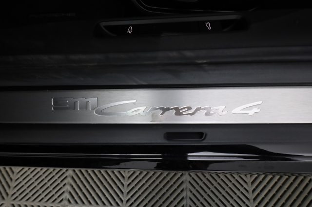 PORSCHE 911 usata 18
