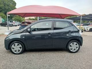 TOYOTA Aygo usata, con Alzacristalli elettrici