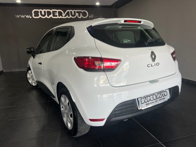 RENAULT Clio usata, con Alzacristalli elettrici