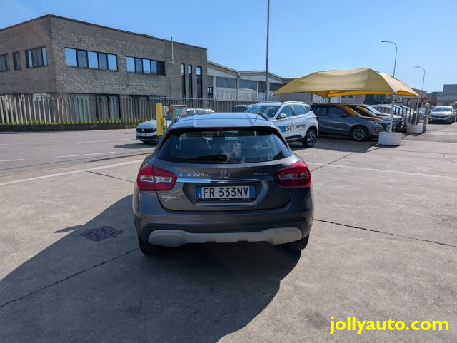MERCEDES-BENZ GLA 220 usata, con Autoradio
