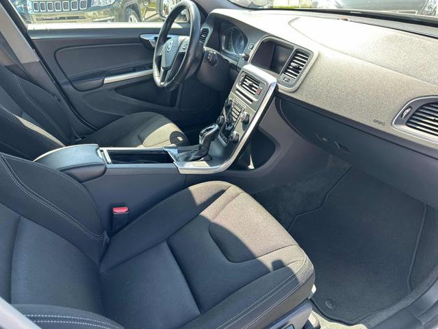 VOLVO V60 usata, con Volante multifunzione