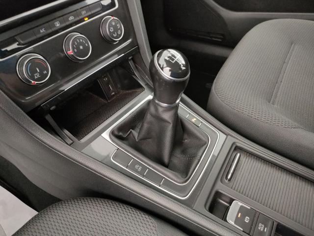 VOLKSWAGEN Golf usata, con Climatizzatore
