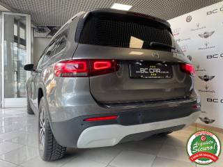 MERCEDES-BENZ GLB 180 usata, con Specchietti laterali elettrici