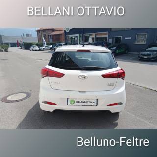 HYUNDAI i20 usata, con Airbag Passeggero