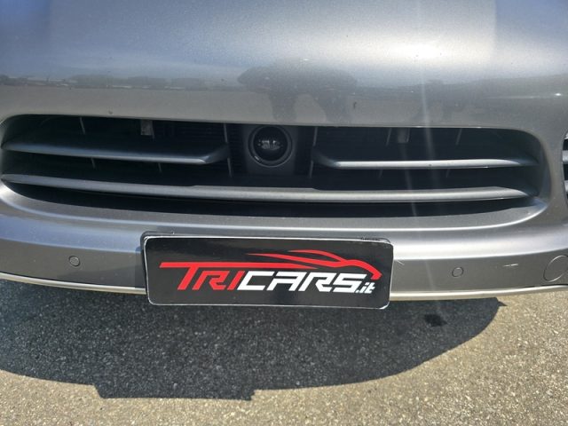 PORSCHE Cayenne usata, con Autoradio