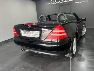 MERCEDES-BENZ SLK 200 usata, con Airbag laterali