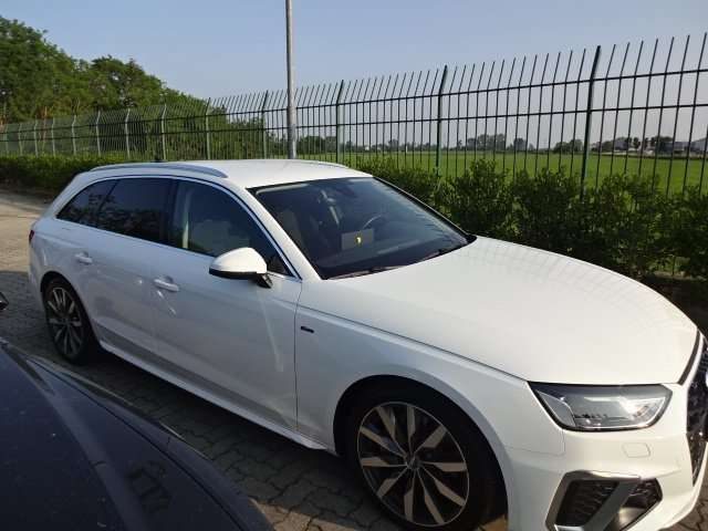 AUDI A4 usata, con Airbag laterali