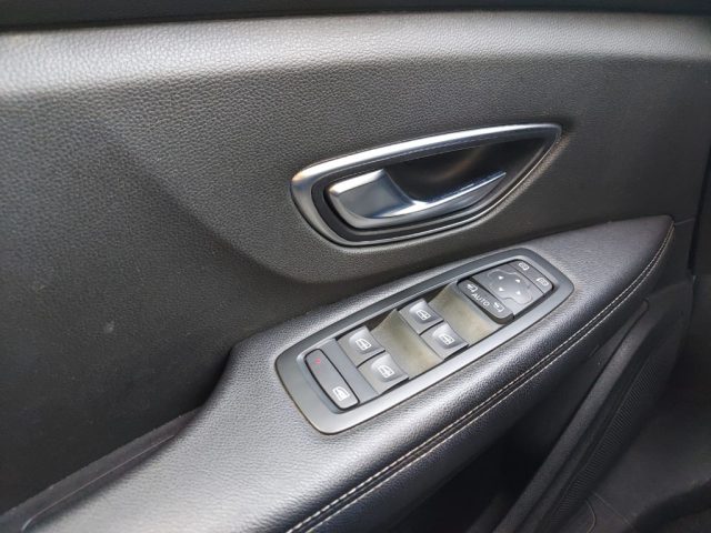 RENAULT Scenic usata, con Bracciolo