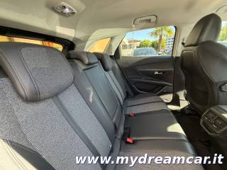 PEUGEOT 3008 usata, con Sistema di navigazione