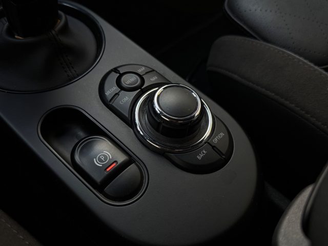 MINI Cooper SE usata, con Touch screen