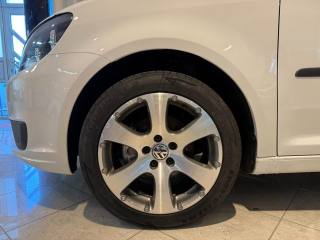 VOLKSWAGEN Touran usata, con Cruise Control