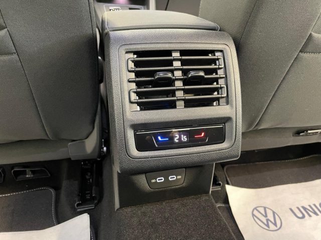 VOLKSWAGEN Golf usata, con Bracciolo