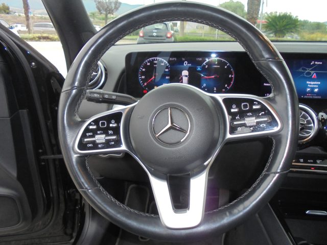 MERCEDES-BENZ GLB 200 usata, con Fendinebbia