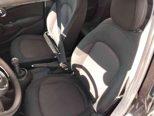 MINI Cooper D usata, con Park Distance Control