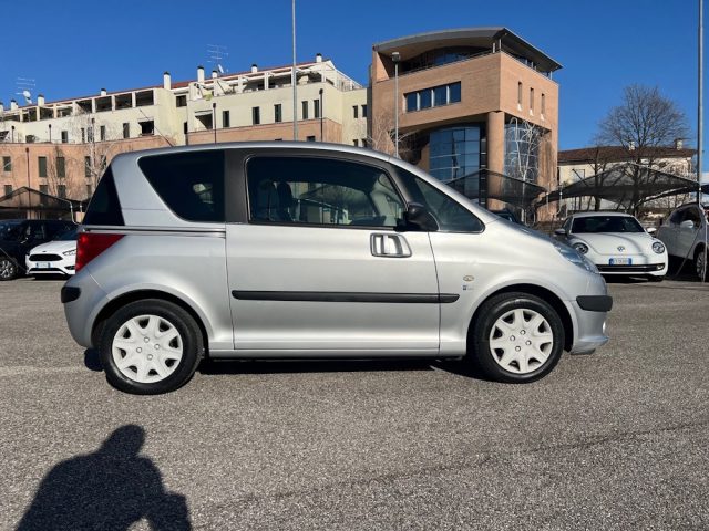 PEUGEOT 1007 usata, con Airbag Passeggero