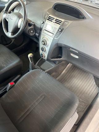 TOYOTA Yaris usata, con Airbag Passeggero