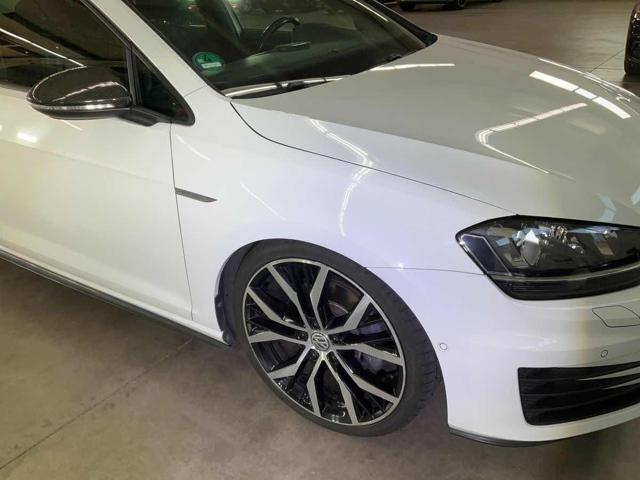 VOLKSWAGEN Golf GTD usata, con Autoradio