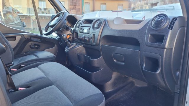 RENAULT Master usata, con USB