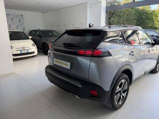 PEUGEOT 2008 usata, con USB