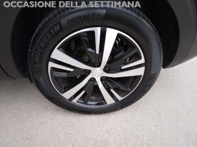 PEUGEOT 5008 usata, con Sensore di pioggia