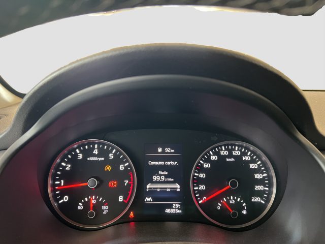 KIA Rio usata 13