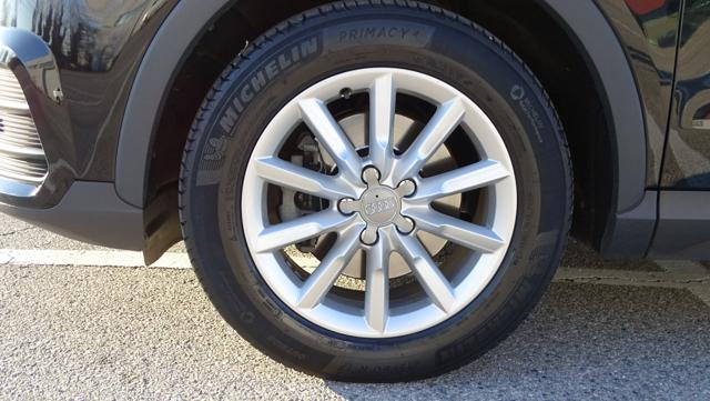 AUDI Q3 usata, con Sensori di parcheggio anteriori