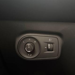 MG ZS usata, con Controllo elettronico della corsia