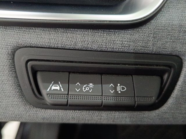 RENAULT Clio usata, con Specchietti laterali elettrici