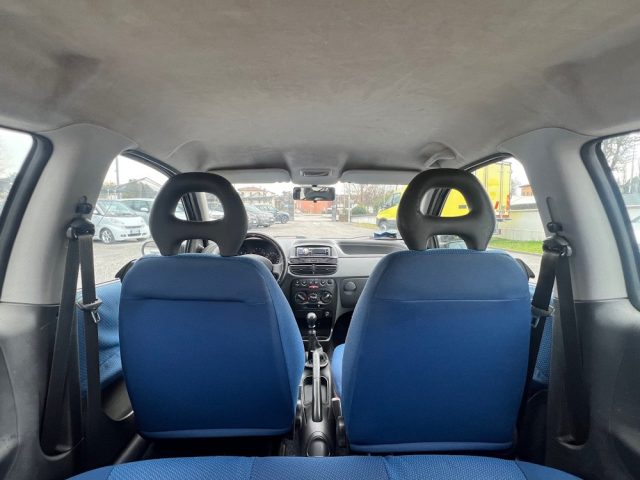 FIAT Punto usata 14