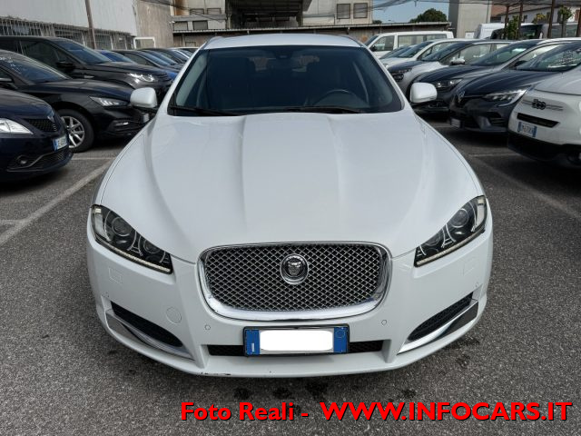 JAGUAR XF usata, con Park Distance Control