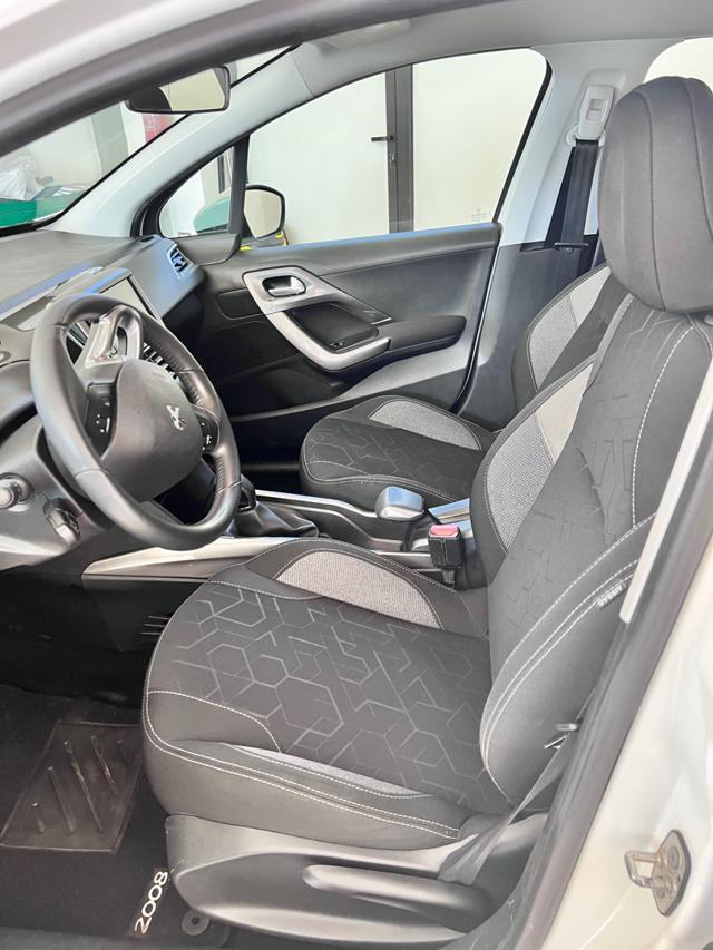 PEUGEOT 2008 usata, con Alzacristalli elettrici
