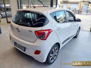 HYUNDAI i10 usata, con Chiusura centralizzata