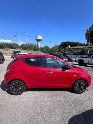 LANCIA Ypsilon usata, con Servosterzo