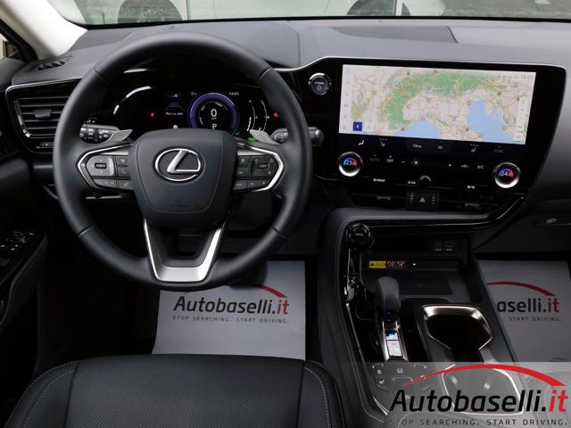 LEXUS NX 300h usata, con Regolazione elettrica sedili