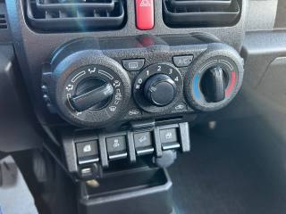 SUZUKI Jimny usata, con Trazione integrale