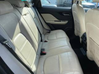 JAGUAR F-Pace usata, con ESP