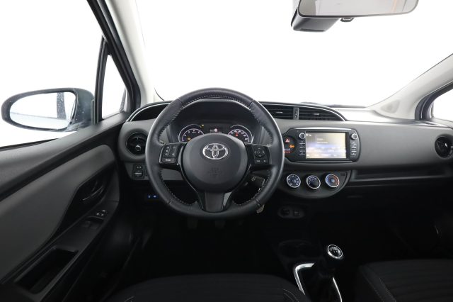 TOYOTA Yaris usata 5