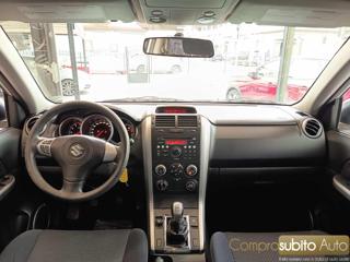 SUZUKI Grand Vitara usata, con Fendinebbia