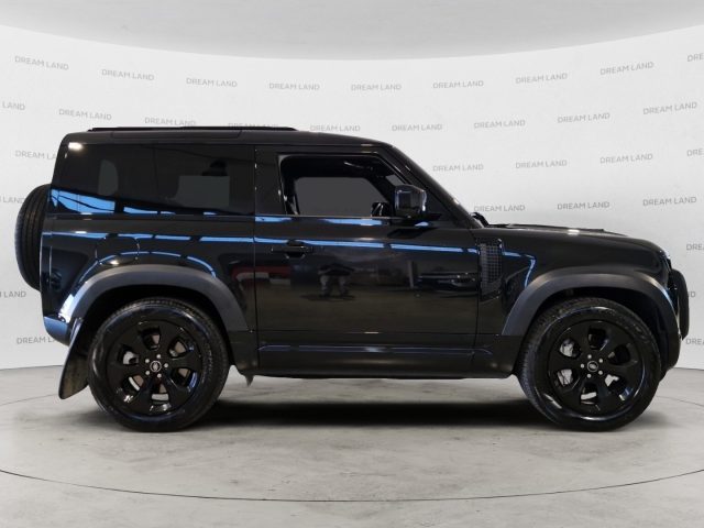 LAND ROVER Defender usata, con Boardcomputer