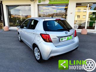 TOYOTA Yaris usata, con Lettore CD
