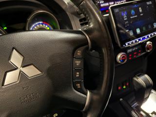 MITSUBISHI Pajero usata, con Bracciolo