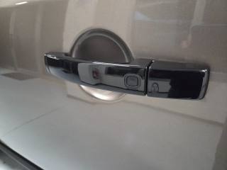 LAND ROVER Discovery usata, con Trazione integrale