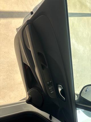 RENAULT Clio usata, con Schermo multifunzione interamente digitale