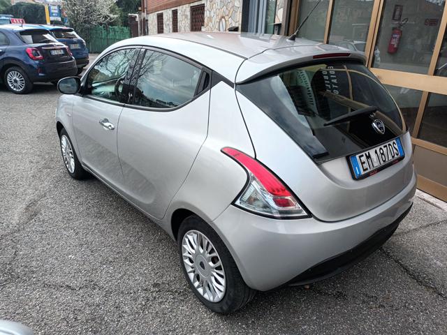 LANCIA Ypsilon usata, con Airbag Passeggero