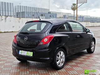 OPEL Corsa usata 13