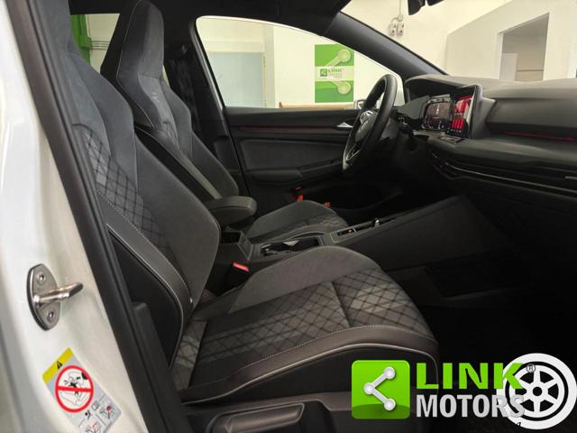 VOLKSWAGEN Golf usata, con Vivavoce