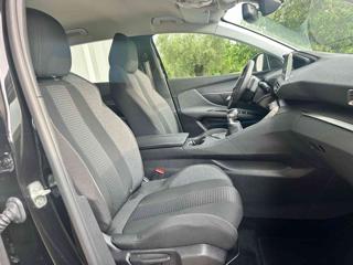 PEUGEOT 3008 usata, con Autoradio