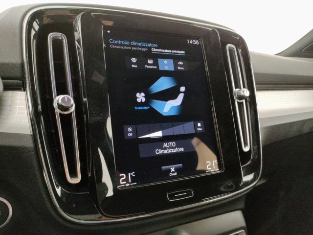 VOLVO XC40 usata, con Sistema di navigazione